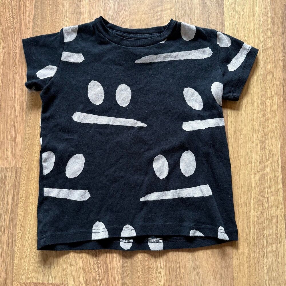 NUNUNU faces tee kids size 6/7
